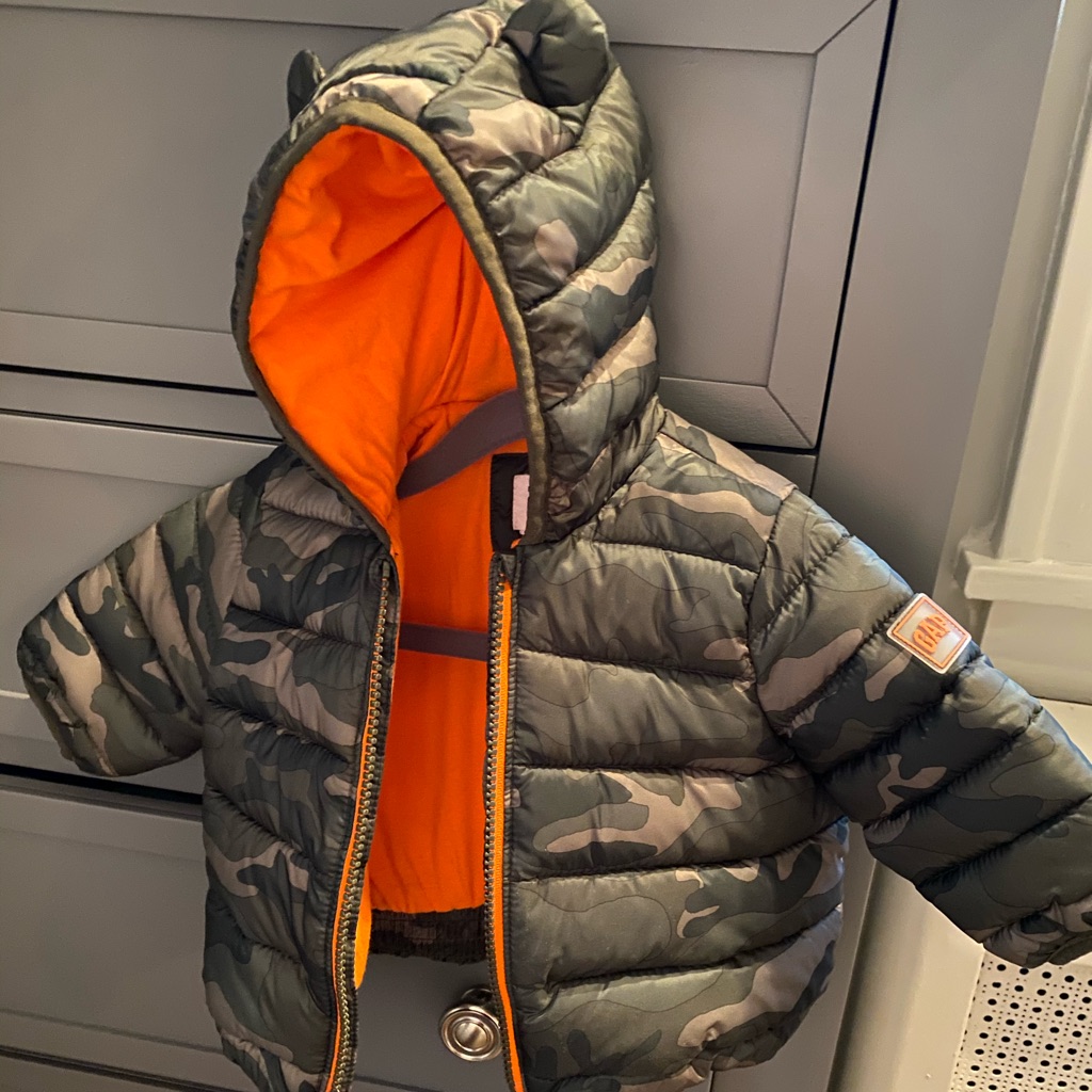 Gap- Camo Jacket